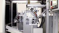 Weltweit schnellste Mantelbedruckung im Tampondruckverfahren für zylindrische Teile aus Kunststoffen oder Glas mit der Standard- Automation "H-S-C" 2C-High Speed Circular (Patent angemeldet)