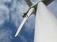 WindEnergy Hamburg: Servicesektor im Aufwind Voller Einsatz mit Industriekletterern, Kameradrohnen und Tauchrobotern