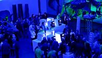 Perfekte. Premiere. DATRON stellt neue kompakte Dental-Fräsmaschine nachts im Senckenberg Museum vor