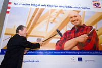 Wirtschaftsminister Dr. Rhiel: Startschuss für landesweite Informations-Kampagne für die berufliche Weiterbildung - "Qualifizierungsschecks"