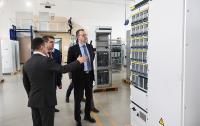 AEG Power Solutions erteilt SEMAG die Lizenz zur Herstellung von industrietauglichen Solarwechselrichtern in der Ukraine unter der Nutzung von AEG PS-Technologie