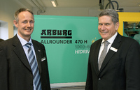 Stabswechsel bei Arburg-Dänemark offiziell eingeläutet
