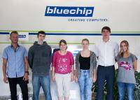 bluechip setzt auf eigenen Fachkräfte-Nachwuchs