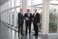 Atlantic Zeiser und Xproma schließen Vertriebspartnerschaft für Kartensysteme