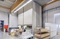 Ökonomische Fertigungsprozesse in der Büromöbelindustrie durch intelligentes C-Teile-Management mit Hänel Lean-Liften®