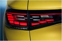 Surface Element Lighting-Technologie von Magna erweitert Möglichkeiten beim Fahrzeugdesign