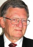 Two DVS members distinguished with IIW Awards