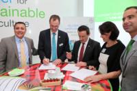 Bayer CropScience und GLOBALG.A.P. intensivieren ihre Zusammenarbeit zur Verbesserung der landwirtschaftlichen Praxis