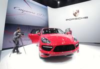 International Auto Show 2012 in Peking: Bei den heißesten Weltpremieren spielt Alcantara® eine wichtige Rolle