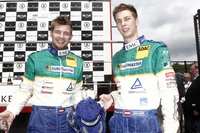 Zweiter Streich der Stuck-Brüder im ADAC GT Masters