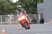 Experten warnen: Motorrad fahren immer riskanter