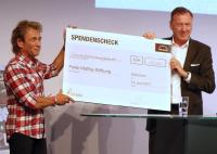 Zum Ersten, zum Zweiten, zum Dritten - MAN Truck & Bus versteigert "Tattoo Truck" zugunsten der Peter Maffay Stiftung