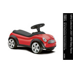 MINI bringt die Kleinen groß in Fahrt. Der neue MINI Baby Racer und das MINI Cooper Kids Cabrio aus der MINI Collection 2007.