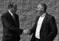 US-Senator zieht positive Bilanz nach Treffen mit Alabama Graphite
