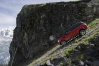 Mit 155 km/h den Berg hinunter: Range Rover Sport meistert legendäre "Inferno"-Skipiste in der Schweiz