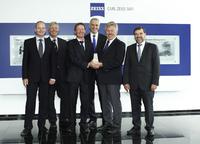 ZEISS verleiht Lieferantenauszeichnung an HAP GmbH Dresden