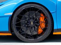 Lamborghini setzt auf Bridgestone Reifen für den spektakulären Huracán STO