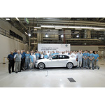 BMW "Made in Leipzig". 15 Monate nach Start der Serienproduktion wird der 100.000ste BMW 3er in Leipzig gefertigt.