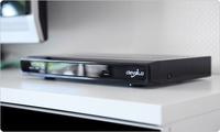 Satelliten-Fernsehen ohne Antennenkabel: devolo bringt zweite Powerline-Sat-TV-Generation in den Handel