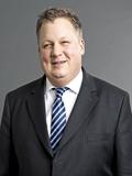 Dr. Donovan Pfaff von Bonpago referiert auf der CeBIT 2016 über die Digitalisierung in Einkauf und Finanzen