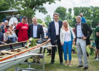 Familie Baumüller übergibt neues Boot für den Jugendbereich des Rudervereins Nürnberg