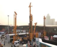 Premiere auf der Bauma China: Bauer präsentiert innovative Greifer- und Frästechnologie