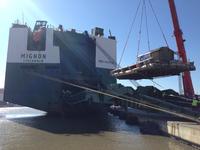 KON-TIKI fuhr Huckepack via Bremerhaven