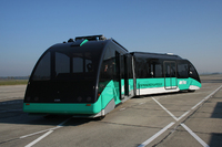Mit der Autotram ins Büro