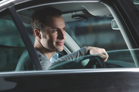 Sicher Autofahren und telefonieren in der Winterzeit