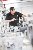 Tierisch gute Kennzeichnungsneuheiten: Bluhm Systeme auf der Interpack 2017
