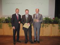 IHK-Bestenehrung 2014: LAND-DATA Azubi beendet Ausbildung zum Fachinformatiker mit Note "1"