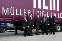 Müller – Die lila Logistik AG übernimmt ersten von 120 Kögel Mega-MAXX