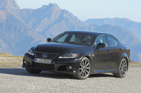 LEXUS IS F startet durchtrainiert ins Modelljahr 2012