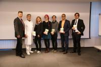 Nachwuchsmediziner auf Exkursion im Landkreis Leer