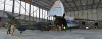 Leipzig/Halle Airport: Antonov 124 befördert Helikopter nach Afghanistan