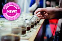 Das Mineralienverhältnis im Wasser bestimmt den Extraktionsprozess und den Geschmack des Kaffees