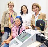 Ergänzendes Behandlungsverfahren bei Brustkrebs: Haare bleiben trotz Chemotherapie