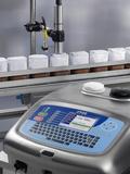 Lebensmittelkonform kennzeichnen mit den richtigen Zutaten: Kennzeichnungsanbieter Bluhm auf der Anuga Foodtec