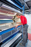 Newspapers under pressure: KBA scores with innovations