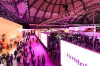 20 Jahre Light + Building: Faszinierende Pionierarbeit zu Licht und vernetzter Gebäudetechnik
