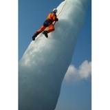 Hoch hinaus mit der BMW Welt Icetower Challenge