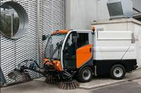 Innovativer Elektrohybridantrieb für Kehrfahrzeuge