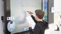 Interaktive Displays der BenQ RP-Serie unterstützen das Hygienekonzept von Bildungseinrichtungen