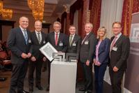 Erster Rheinisch-Bergischer Unternehmerpreis geht an Fabian Rensch