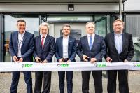 IDT Biologika weiht neues multifunktionales Impfstoff-Produktionsgebäude am BioPharmaPark ein
