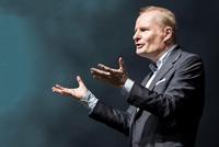 Zeitmanagement-Experte Lothar Seiwert auf dem National Achievers Congress in Stuttgart