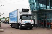 Weltpremiere: Der grösste Elektro-LKW der Welt in Erprobung bei Carrefour
