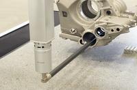 Robuster Scanning-Messkopf erweitert die Anwendungsmöglichkeiten der KMG von Hexagon Metrology