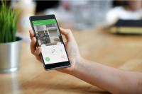 Wiser Door von Ritto by Schneider Electric bringt Türkommunikation 4.0