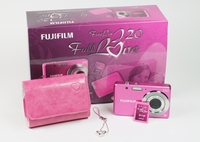 FINEPIX in love - Das FINEPIX J20 Love Pack